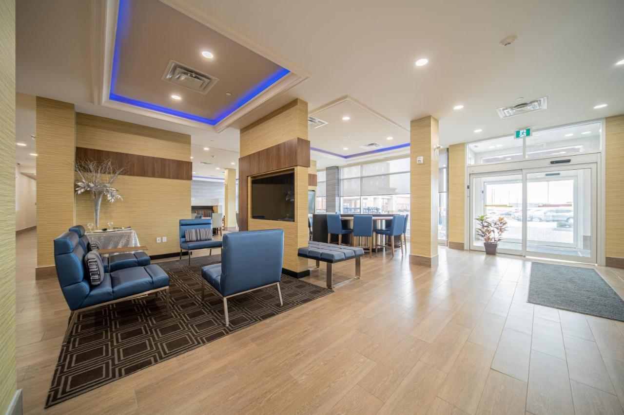 Towneplace Suites By Marriott Brantford And Conference Centre Buitenkant foto