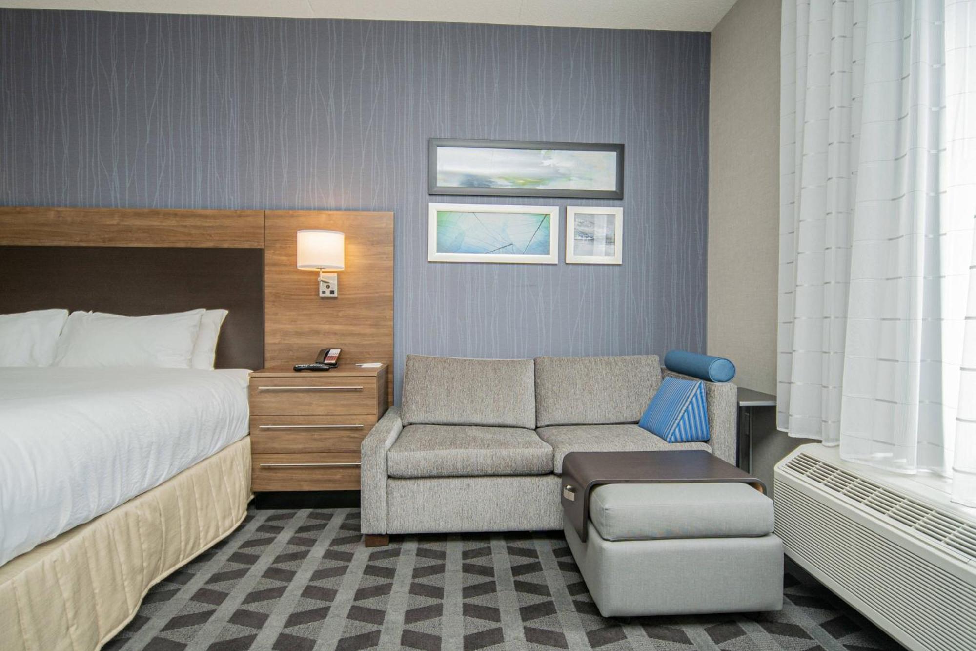 Towneplace Suites By Marriott Brantford And Conference Centre Buitenkant foto